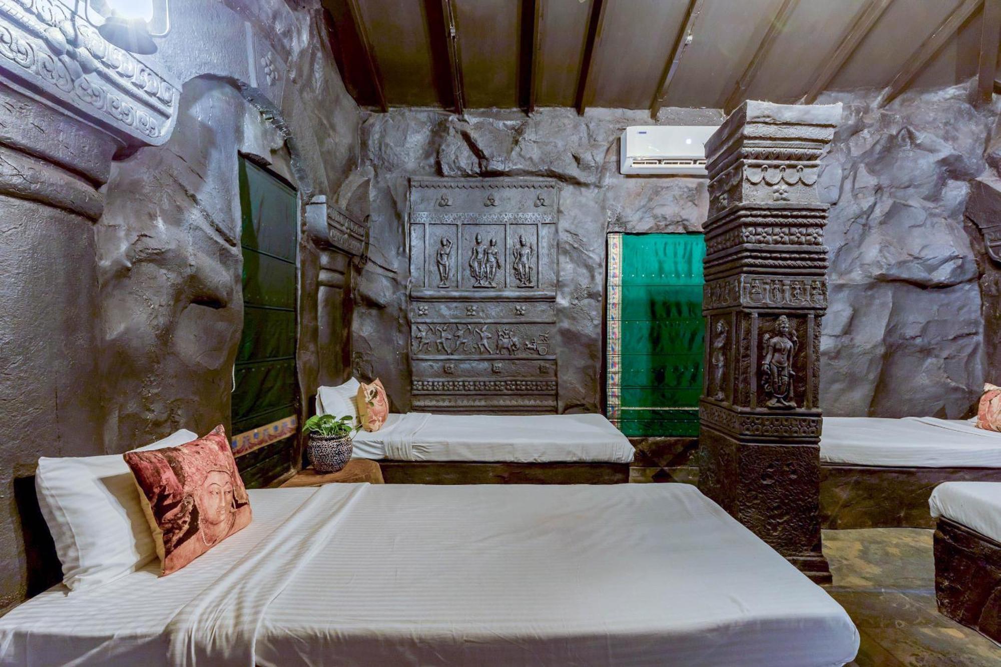 Dio Regaalo Theme Resort, Ratnāgiri Dış mekan fotoğraf