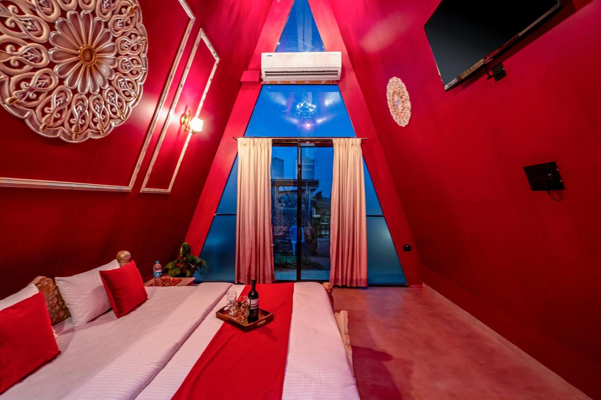 Dio Regaalo Theme Resort, Ratnāgiri Dış mekan fotoğraf